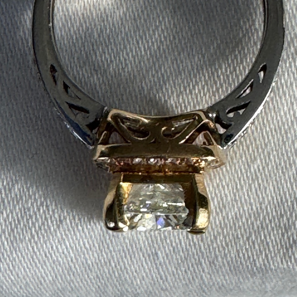 Diamond ring - Picture 2 of 8